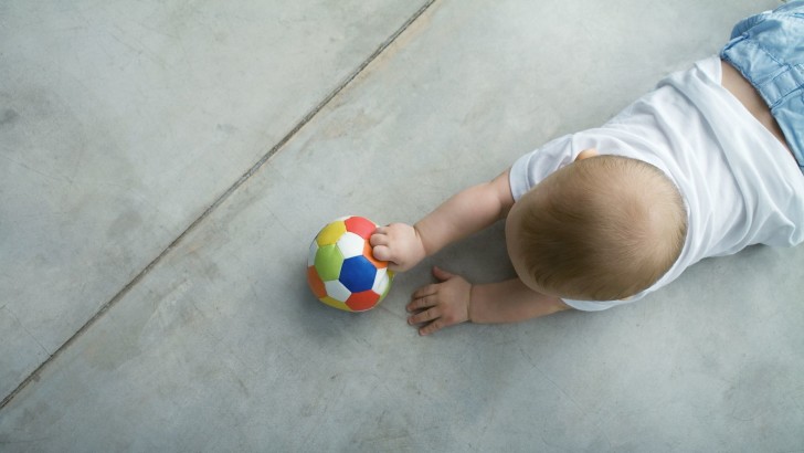 Детский мяч